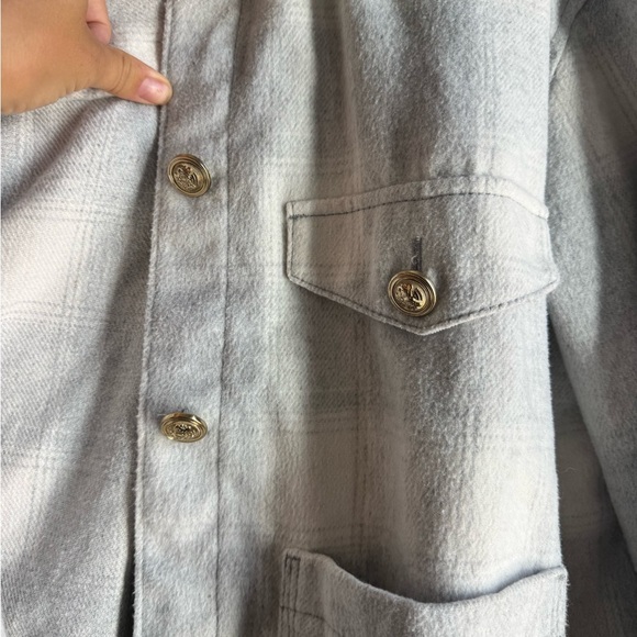 American Eagle Blue Gray Plaid Shacket Size S Cozy Oversized Button Down Jacket - Picture 3 of 7